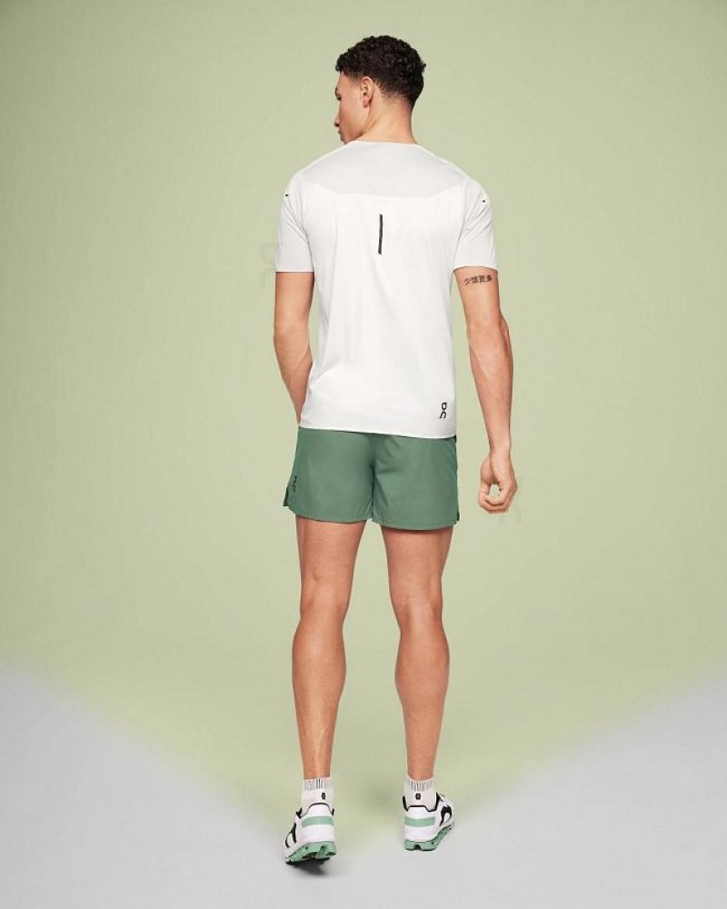 On Running Essential Shorts Herr Olivgröna | SE_ON9161